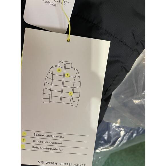 All in Motion Mid Weight Puffer Jacket Size Large PTP 24” Length 27” - Picture 5 of 8